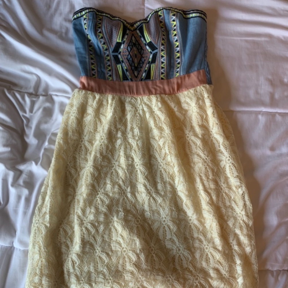 Super cute strapless dress